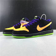 Nike SB Dunk Low Night of Mischief Halloween - 1