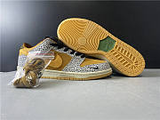 NIKE SB DUNK LOW PRO SAFARI - 5