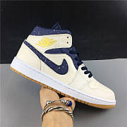  Air Jordan 1 Retro Mid Jeter AH6342-104 - 2