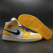 Air Jordan 1 Mid SE Lakers 852542-700 - 5