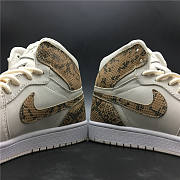 Air Jordan 1 Retro High White Snake  AH7389-004 - 4