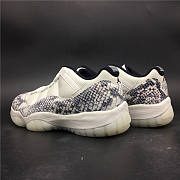 Air Jordan 11 Retro Low Snake Light Bone   - 6