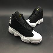 Air Jordan 13 Retro Black White Gum (GS)  - 4