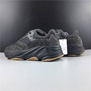 adidas Yeezy Boost 700 Utility Black  - 2