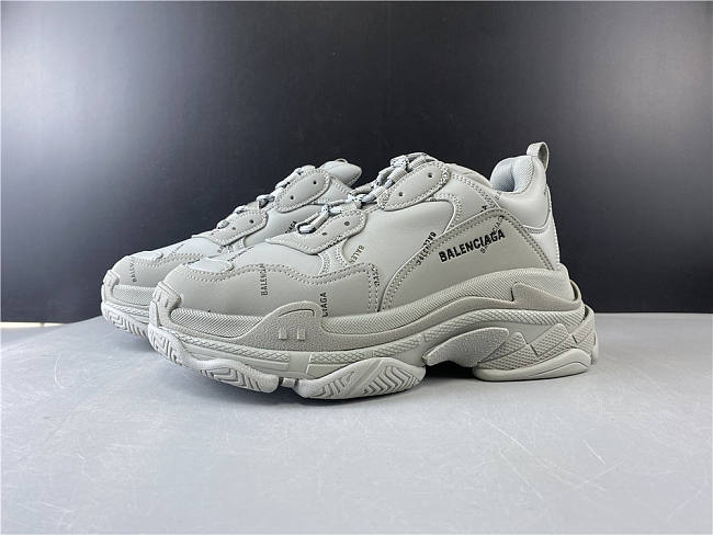 Belenciaga Triple S Grey Logo - 1