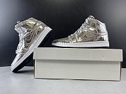 Air Jordan 1 Mid SE Disco Metallic Silver  CU9304-001 - 4