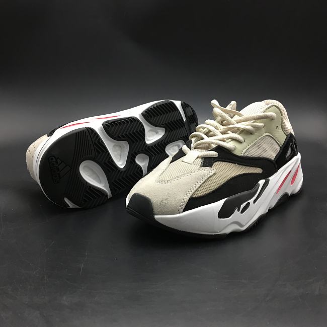 Yeezy Boost 700 Black Beige  - 1