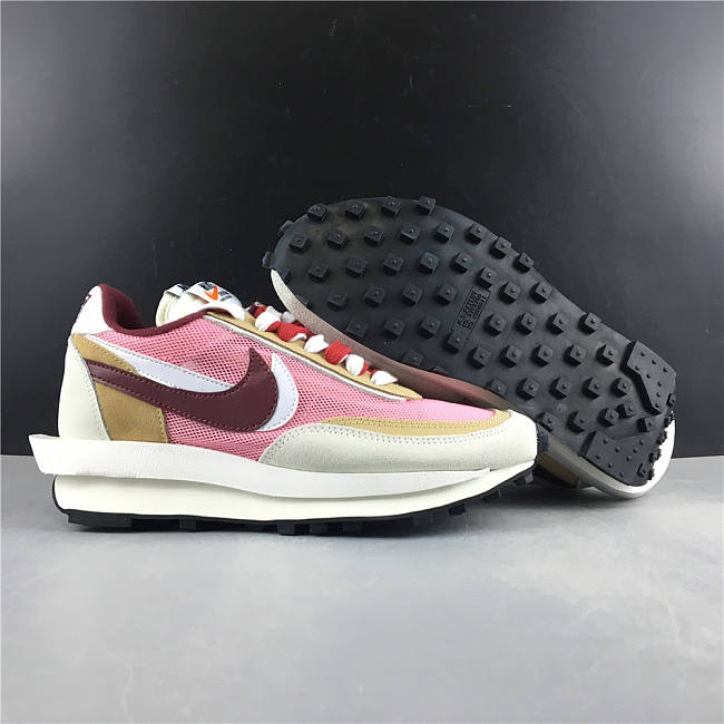 Nike LD Waffle Sacai Pink Multi - 1