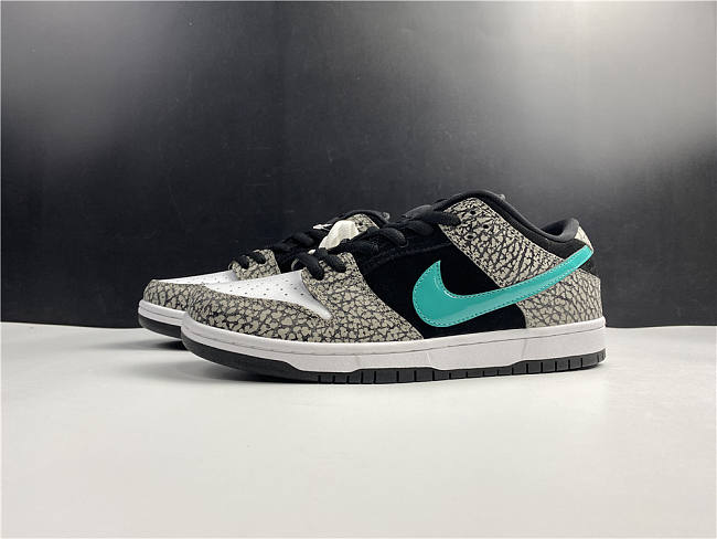 Nike SB Dunk Low Pro Elephant - 1