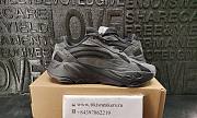 adidas Yeezy Boost 700 V2 Vanta - 5