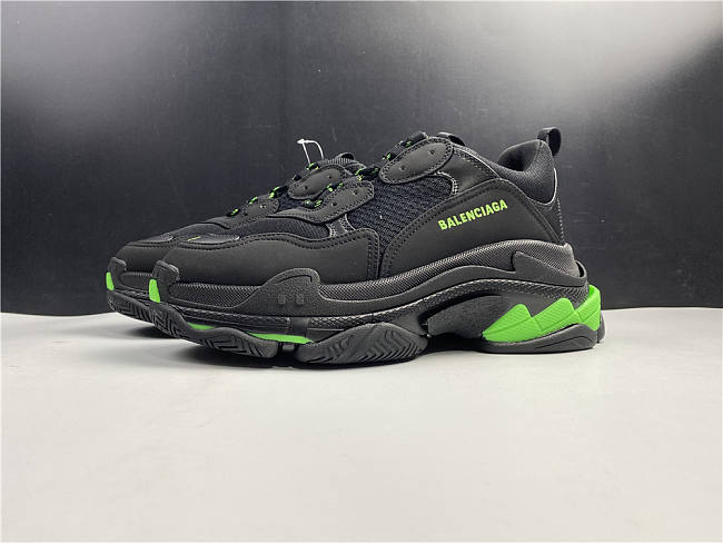 Balenciaga Triple S Black Green - 1