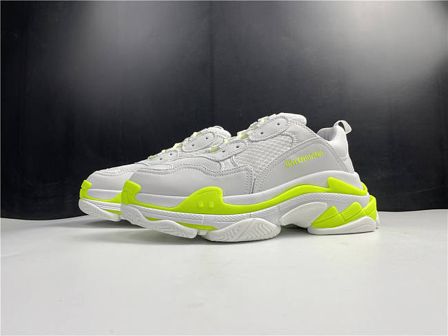 Balenciaga Triple S White Green  - 1