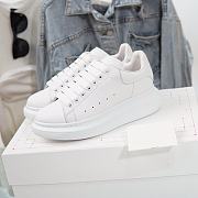 Alexander McQueen Oversized White - 5