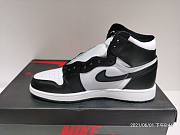 Air Jordan 1 Retro Black White 555088-010 - 2