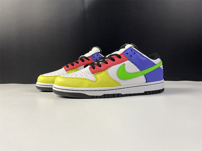 Nike Dunk Low Green Strike   - 1