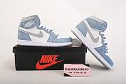 Air Jordan 1 Retro High OG Hyper Royal 555088-402 - 6