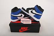 Air Jordan 1 Retro Fragment 716371-040 - 5