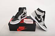 Jordan 1 Retro High Black White Light Smoke Grey  555088-035 - 5