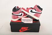 Trophy Room  Air Jordan 1 High OG  DA2728 100 - 4