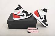 Air Jordan 1 Mid SE White Black Red Spruce BQ6931-100  - 2