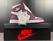 Jordan 1 Retro High OG Bordeaux 555088-611    - 5