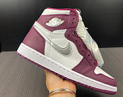 Jordan 1 Retro High OG Bordeaux 555088-611    - 4