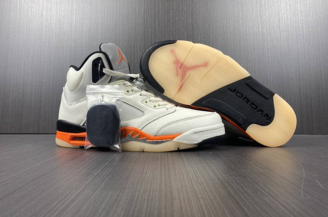 Air Jordan 5 Total Orange DC1060-100  - 1