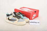 Travis Scott x PlayStation 5 x Nike Dunk Low CU1726-800 - 1