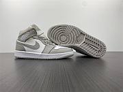 Air Jordan 1 Mid Linen 554724-082 - 3