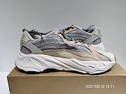 adidas Yeezy Boost 700 V2 Cream GY7924 - 4