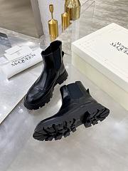 Alexander McQueen Wander Chelsea Boot Black 666368WHZ841000 - 4