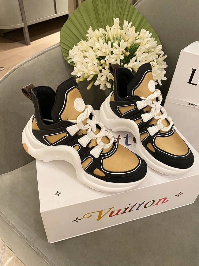 Louis Vuitton Archlight Trainer Monogram Brown Black - 1