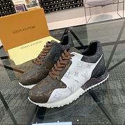 Luis Vuitton Run Away Sneaker White Brown - 4