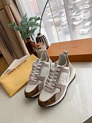 Luis Vuitton Run Away Sneaker Beige - 4