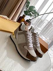 Luis Vuitton Run Away Sneaker Beige - 2