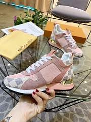 Luis Vuitton Run Away Sneaker Pink - 3