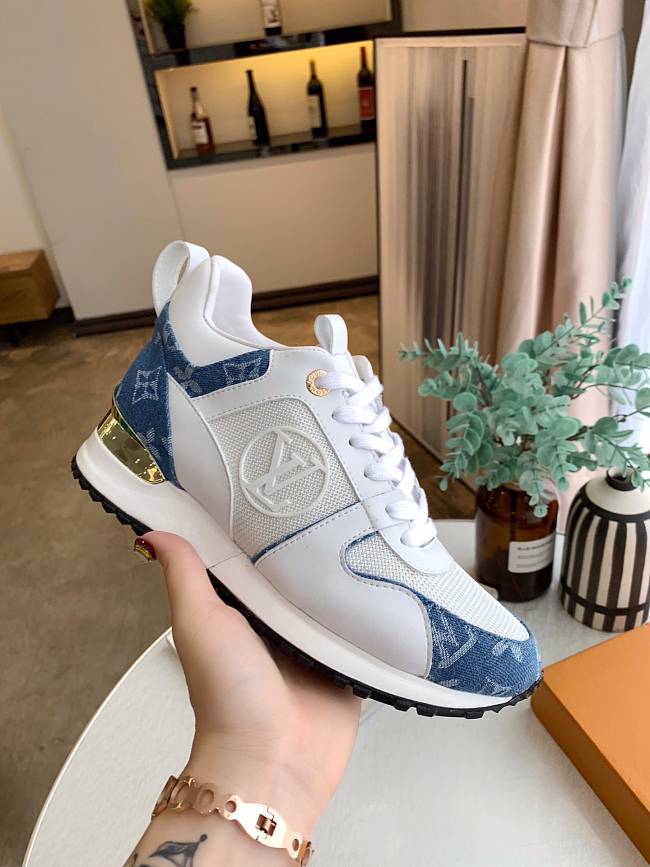 Luis Vuitton Run Away Sneaker White Blue - 1