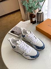 Luis Vuitton Run Away Sneaker White Blue - 4