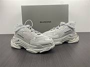 Balenciaga Triple S Fake Fur Grey 668562W3CQ51210 - 3