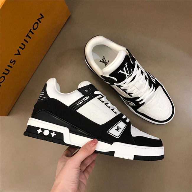 Louis Vuitton Trainer Sneaker Black White - 1