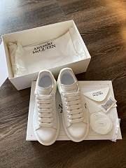 Alexander McQueen Oversized Clear White  - 3