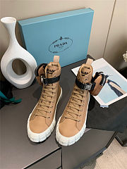 Prada Wheel Cassetta high-top Boots Beige - 2