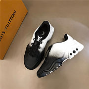 Louis Vuitton Millenium sneaker Black White - 4