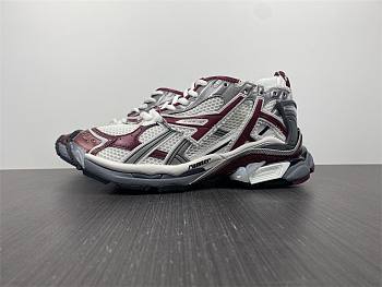 Balenciaga Runner Burgundy 677402W3RB39069