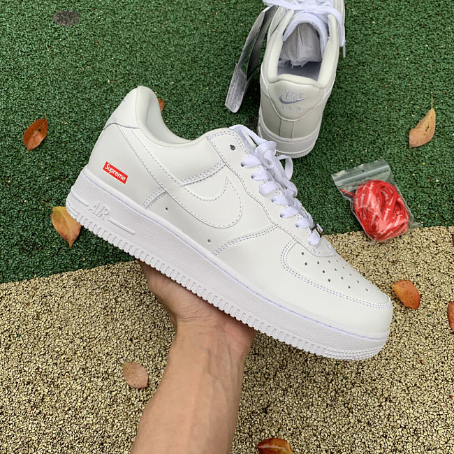 Nike Air Force 1 Low Supreme White CU9225-100 - 1