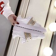 Valentino Garavani Rockstud Untitled sneaker Gold - 1