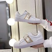 Valentino Garavani Rockstud Untitled sneaker Gold - 5