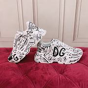 Dolce & Gabbana Hand-painted graffiti calfskin nappa Daymaster sneaker - 2