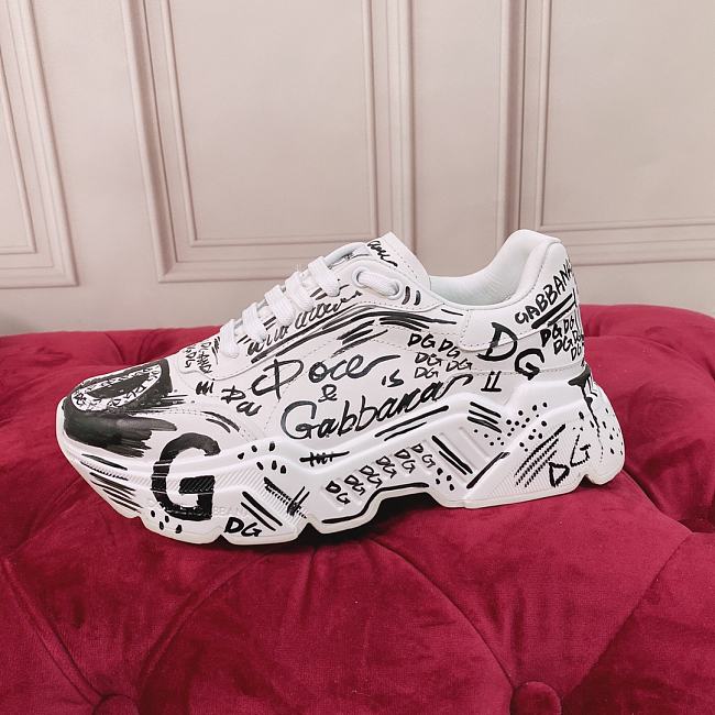 Dolce & Gabbana Hand-painted graffiti calfskin nappa Daymaster sneaker - 1