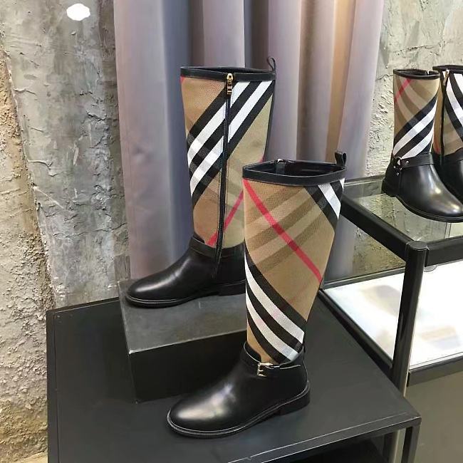 Burberry Strap Detail House Check and Rubber Rain Boots Black - 1